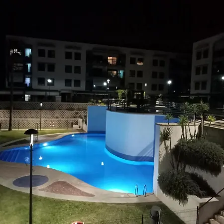 Bajo En Residencial La Bahia Apartment *