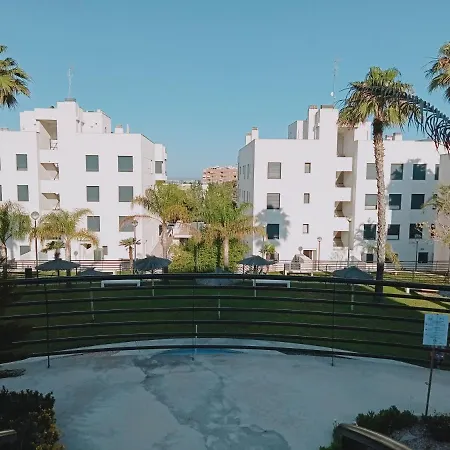 Apartment Bajo En Residencial La Bahia *