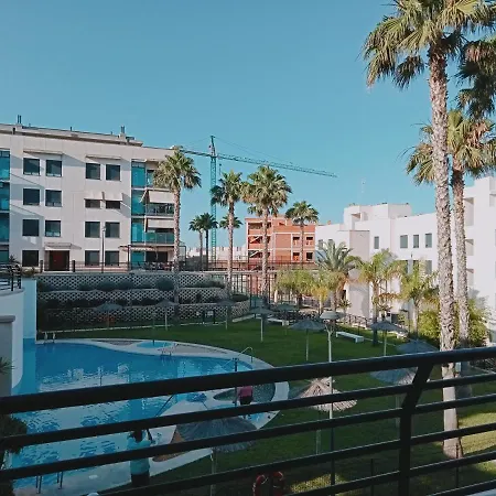 Apartment Bajo En Residencial La Bahia